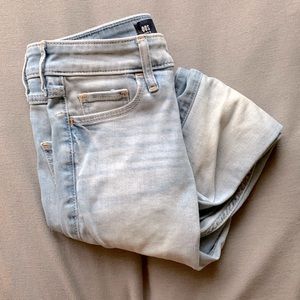 hollister jeans- high rise super skinny
